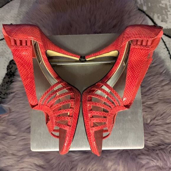 DONATED- White House Black Market Sandals - Picture 4 of 10